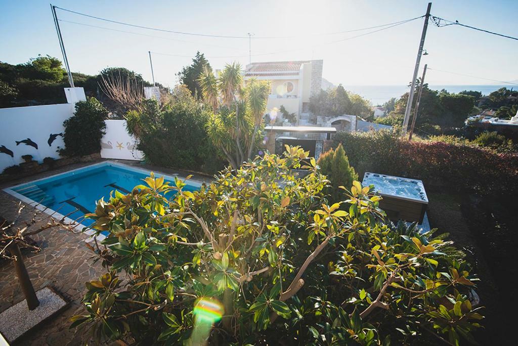Villa Soula อานาวีซอส ภายนอก รูปภาพ