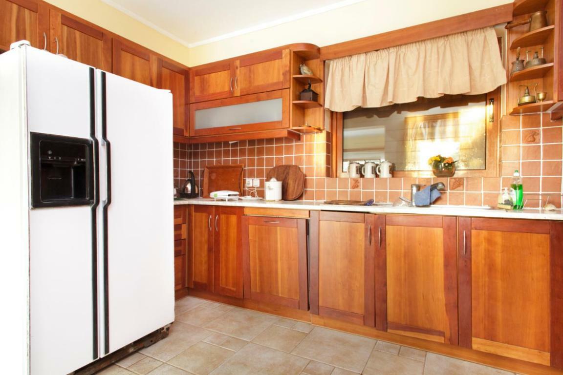 Villa Soula อานาวีซอส ภายนอก รูปภาพ